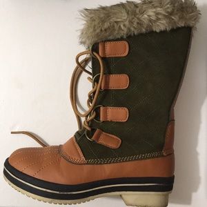 Faux-Fur Lined Winter Boots (Rain+Snow proof)